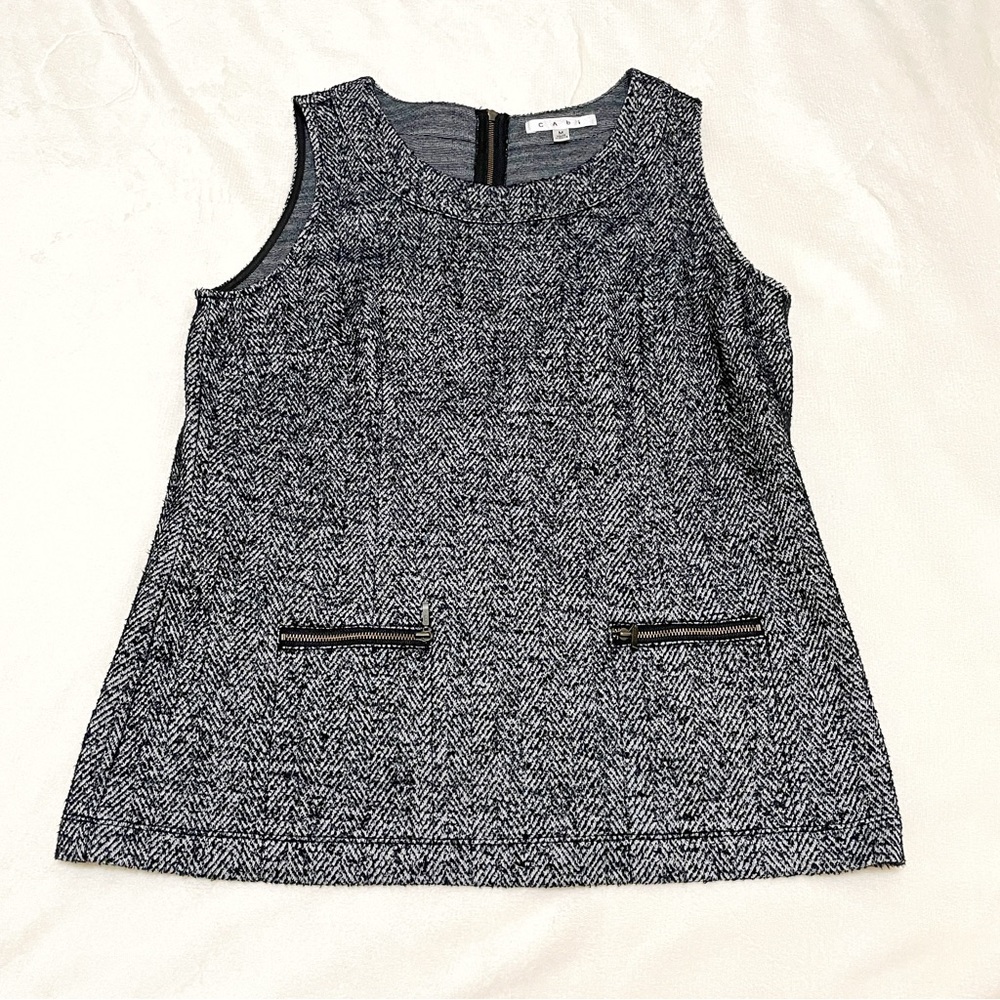 CABI Women’s Black and White Sleeveless Tank with Zipper Pockets Size Medium